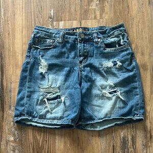 Women’s 9 Indigo Rein Jean Shorts